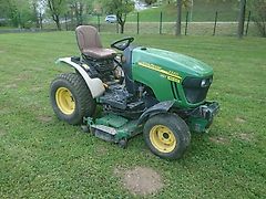 John Deere 2320 HST