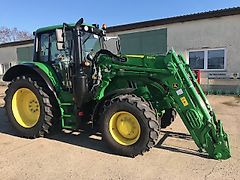 John Deere 6135M/ -A977