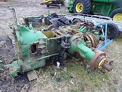 John Deere 4995 , 4775