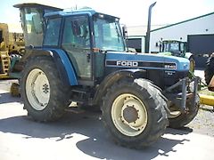 FORD HEW HOLLAND A VENDRE PIECES DETACHEES TRACTEUR 8240