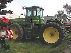 John Deere 9300