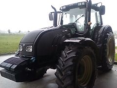 Valtra T202D