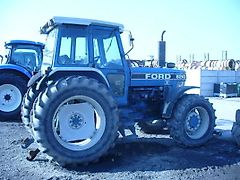 FORD/NEW HOLLAND PIECES DETACHEES DE TRACTEUR 8210 III