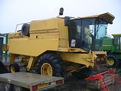 New Holland PIECES MOISSONNEUSE BATTEUSE TX34